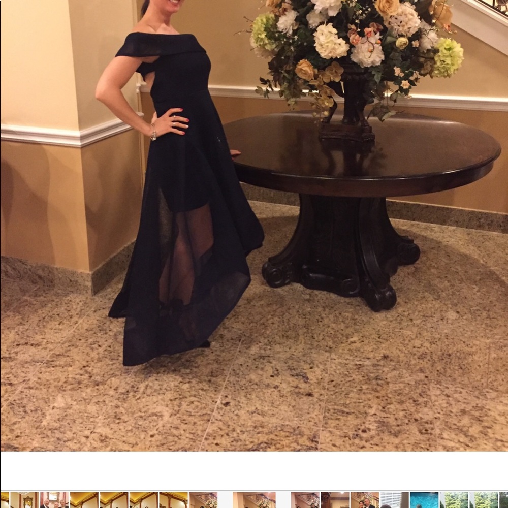 Prom dress - Picture 1 of 9
